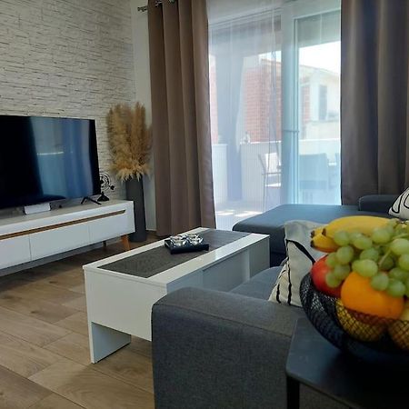 Valux Apartman プーラ エクステリア 写真